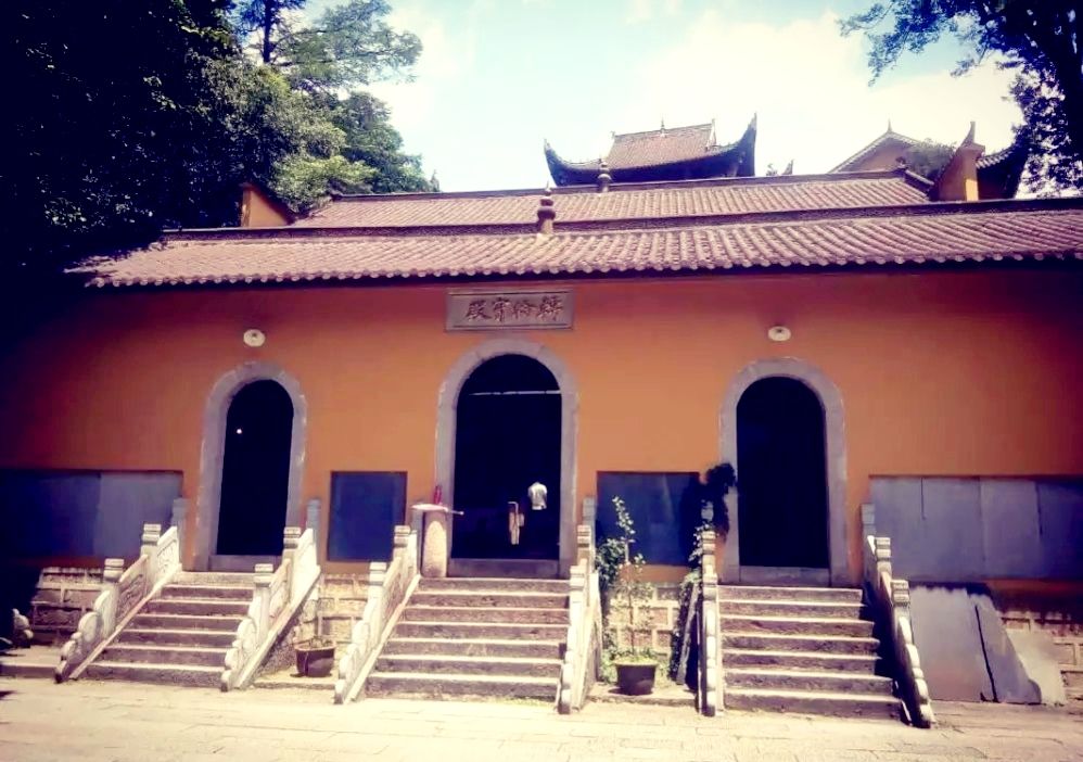 九华山地藏王坛城,九华山地藏王菩萨修行洞