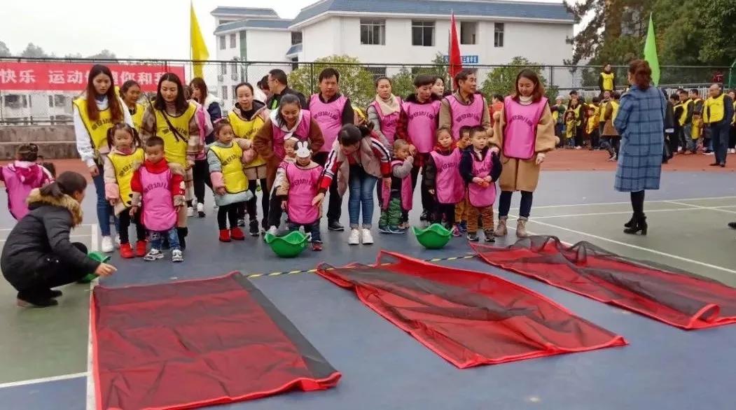 幼儿园秋季运动会的建议,秋季运动会幼儿园游戏形式