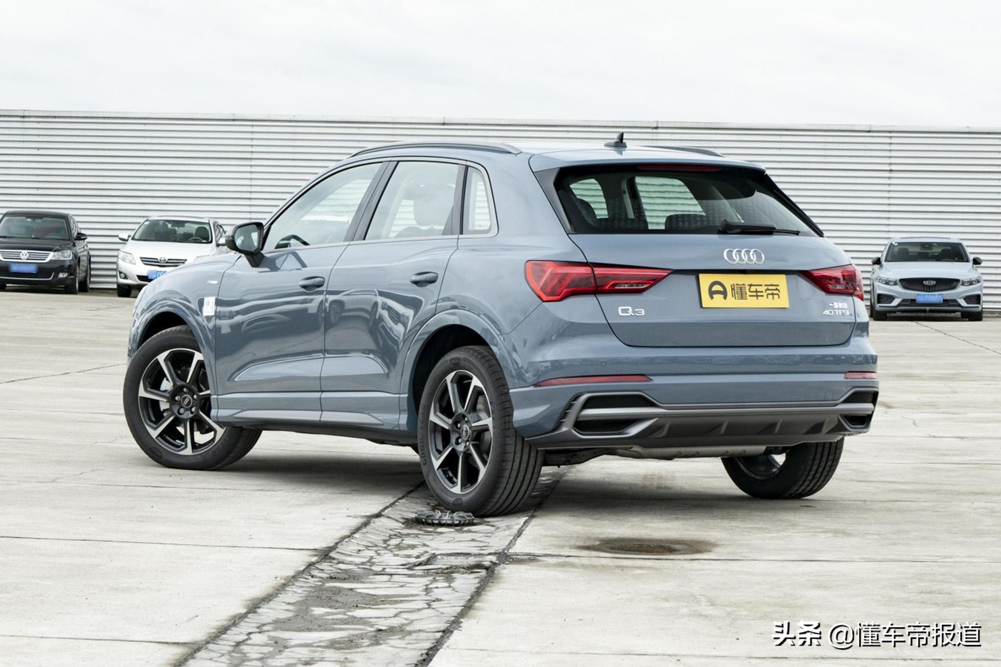 奥迪q3凯莫拉灰提车,奥迪q3sportback凯莫拉灰