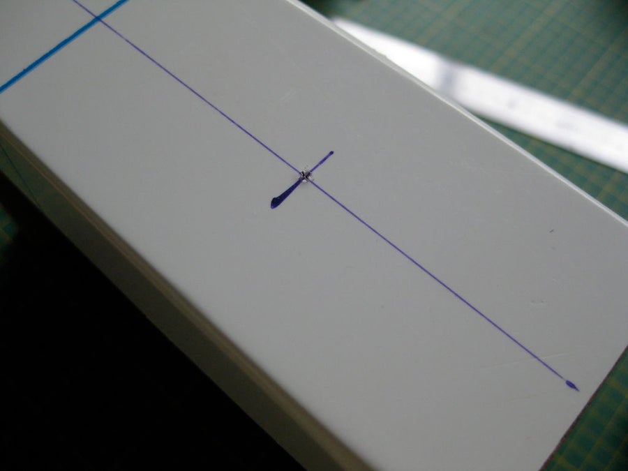 为书房DIY一台简易功放，机箱采用铝塑板自己制作，简约又好声