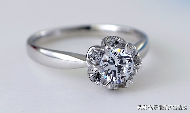 为什么铂金便宜铂金戒指贵,铂金戒指价格一般多少钱合适