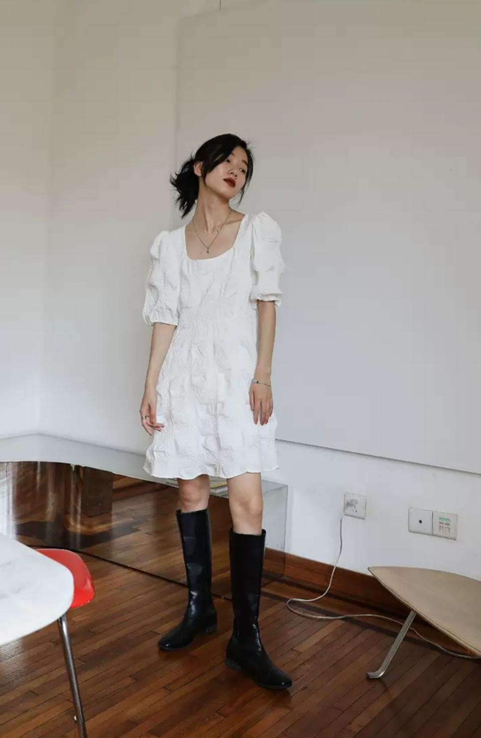 迪士尼联名甜美泡泡袖公主连衣裙,迪士尼泡泡袖连衣裙白色