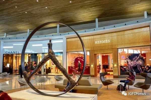 inNews|SKP回应假货事件|LVMH愈以EmilioPucci对标Kering的GUCCI|