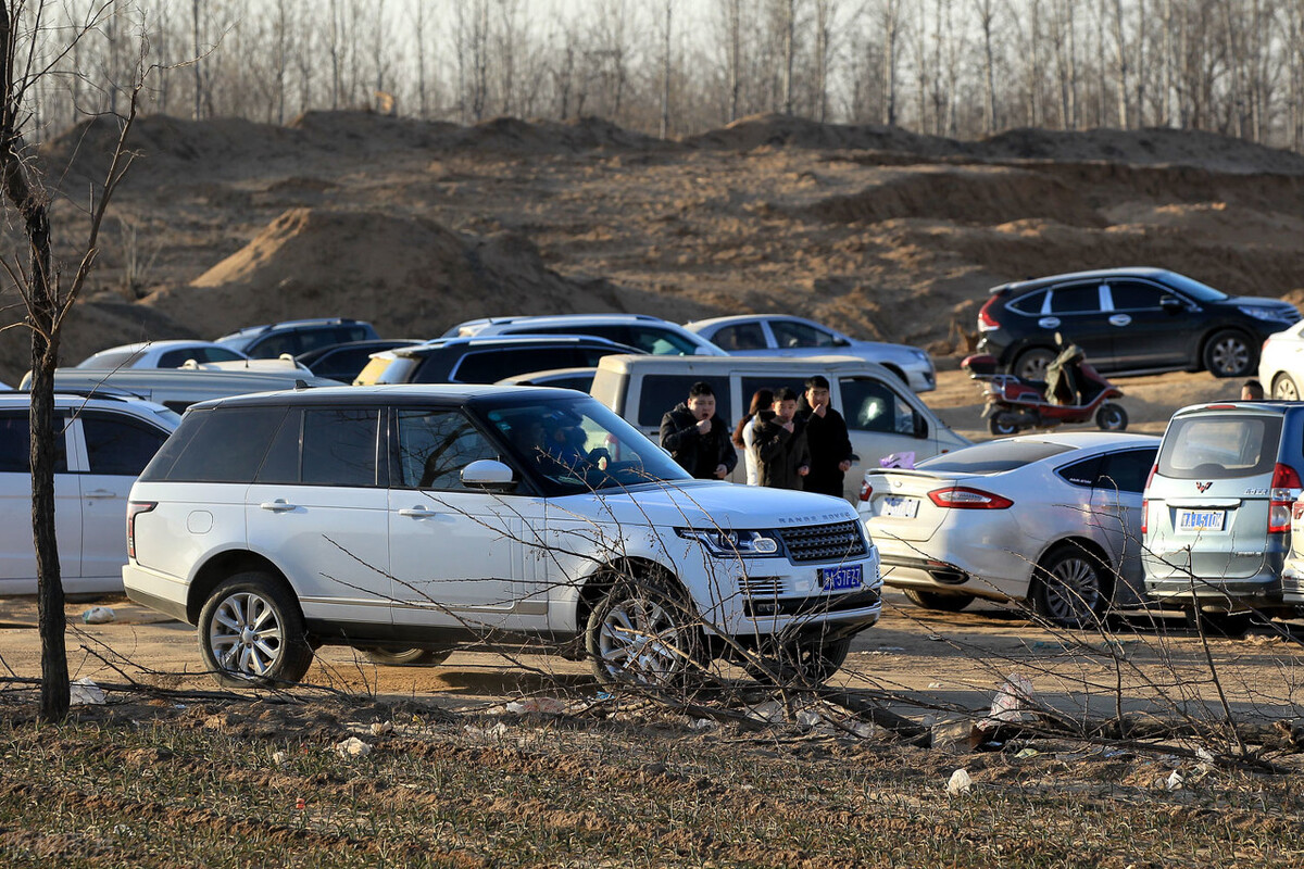 成都租越野车多少钱一天,成都市suv汽车价格