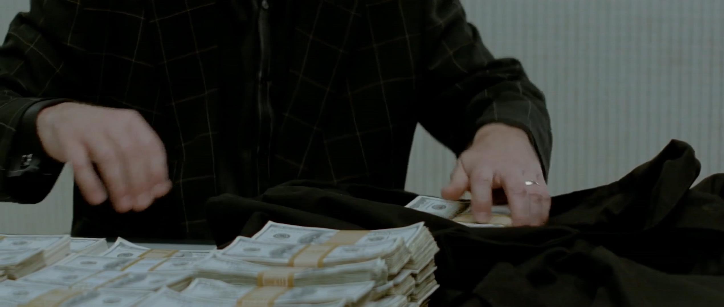 《13》：怎么把一大袋钱带走？