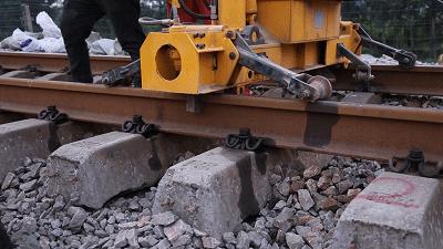 印度封国20天哭了,美国总统说了一句话......