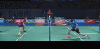 业余双打接发推球怎么推,业余双打接发别站太靠前