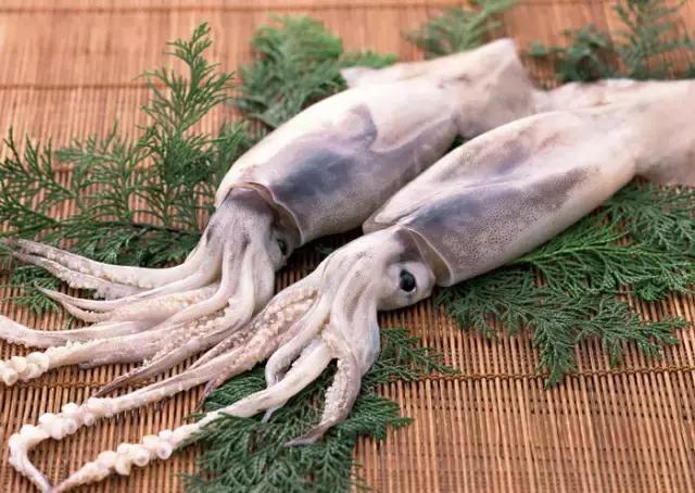 防城港怎么吃海鲜便宜不被坑,防城港干货海鲜有哪些