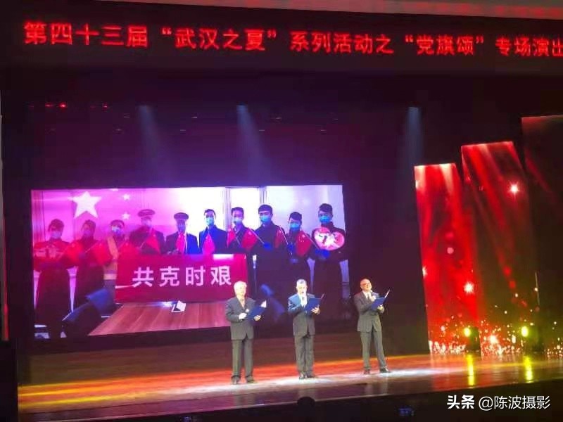 赞美抗疫的七绝诗,抗疫七律诗15首