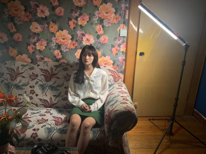 富图宝TR-01C在室内复古人像拍摄中的体验