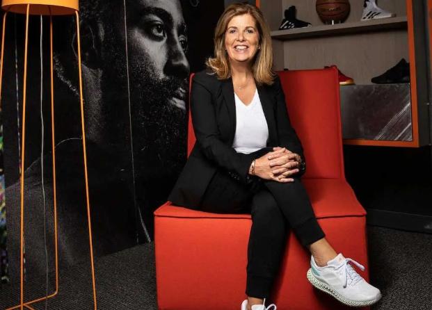 阿迪达斯可以无理由辞退人吗,阿迪达斯辞退主播