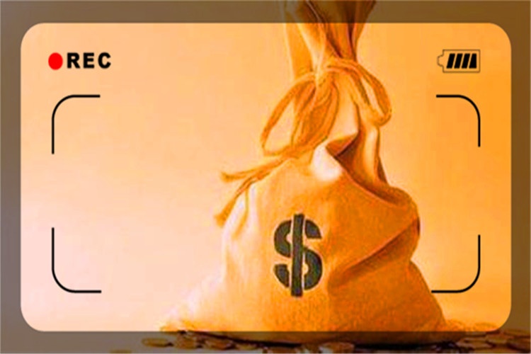 自己花6000万买的商铺,300万买年租12万的商铺划算吗