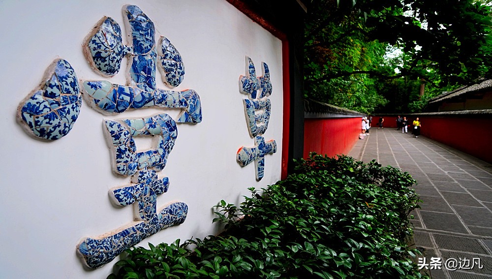 浣花溪畔的杜甫草堂古朴清雅,杜甫草堂秀丽幽静