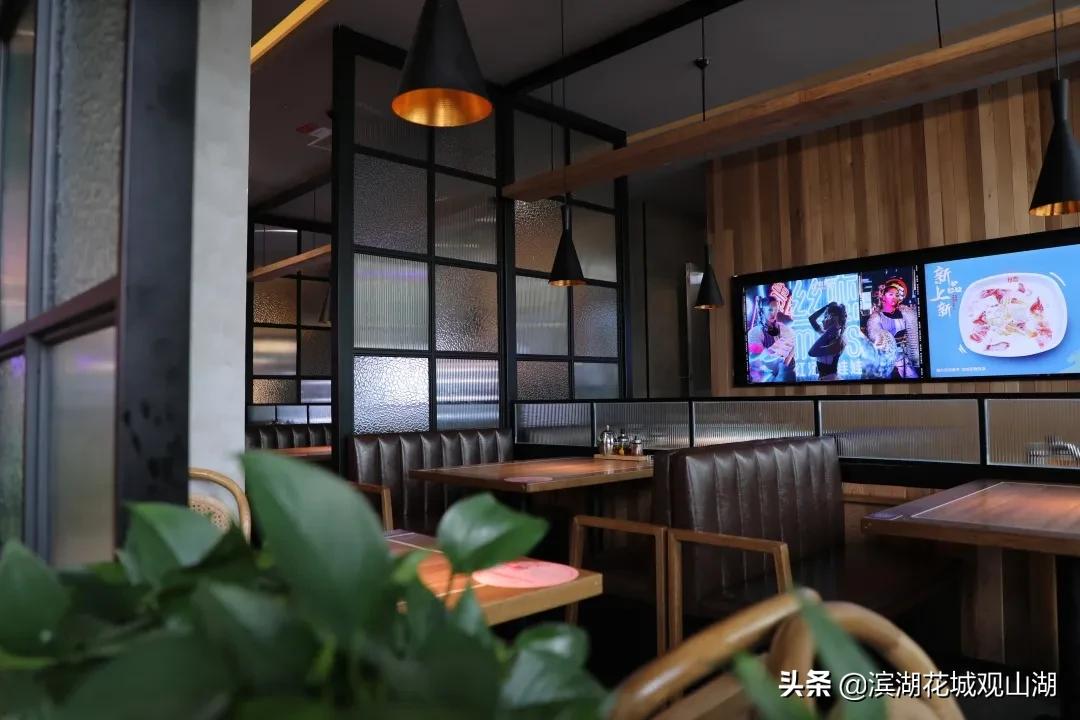 贵阳市观山湖区适合拍照打卡的店,美食探店观山湖区