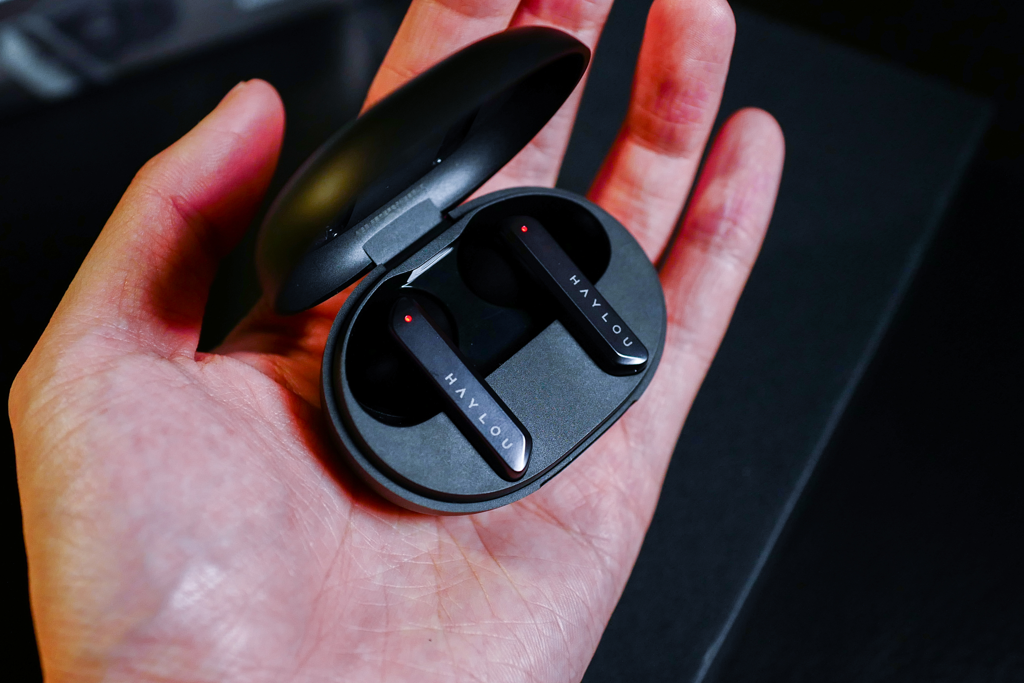 大鲨鱼与airpodspro降噪,降噪效果媲美airpodspro