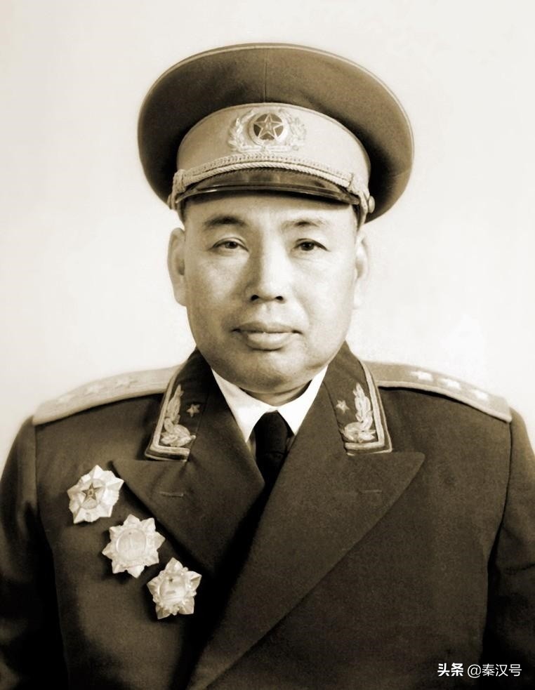 1985年，*世友许**去世拒绝火葬，留下难题，*小平邓**说了“6个不准”