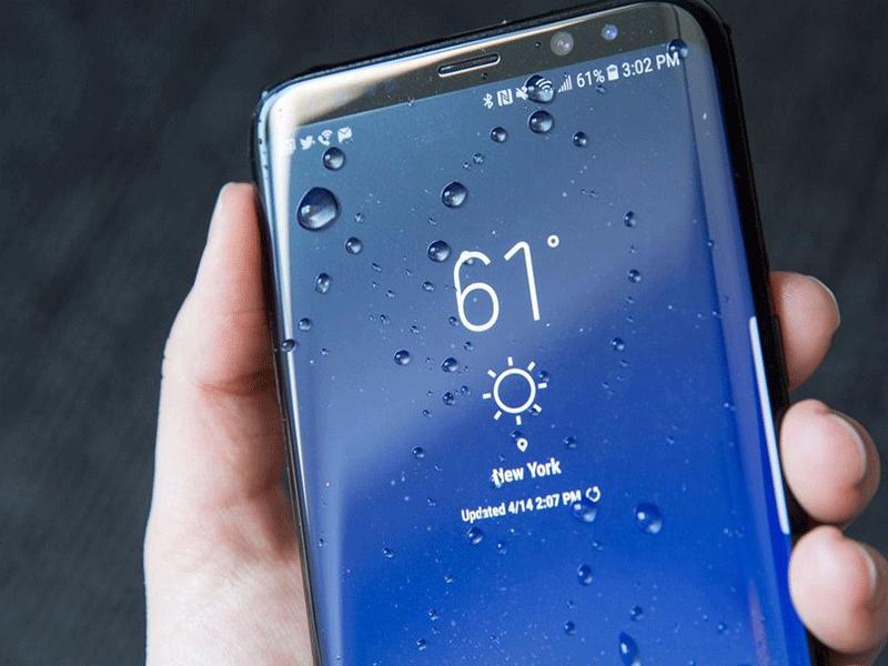 手机进水了怎么办一分钟解决,手机进水了怎么处理直接扔了