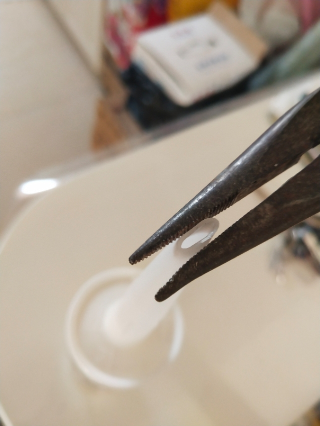 自粘底滤鱼缸过程,自粘鱼缸开缸技巧