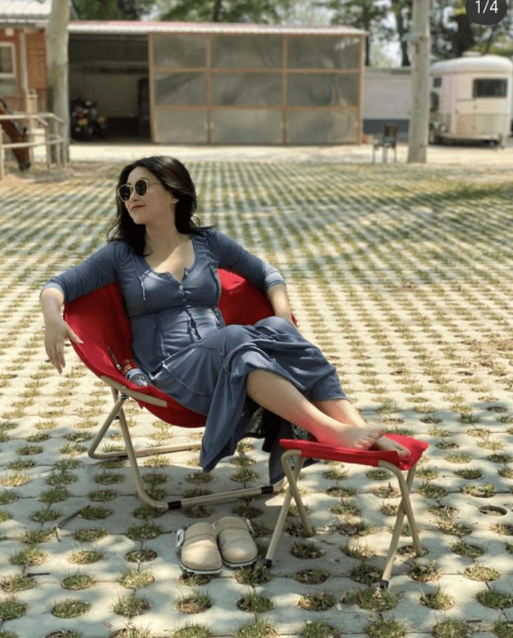 朱珠孕期图片,朱珠产后首次露面感叹当妈不容易