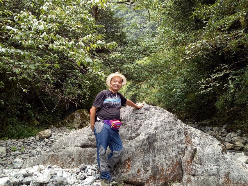 西漂湾瀑布群,建始西漂湾瀑布群