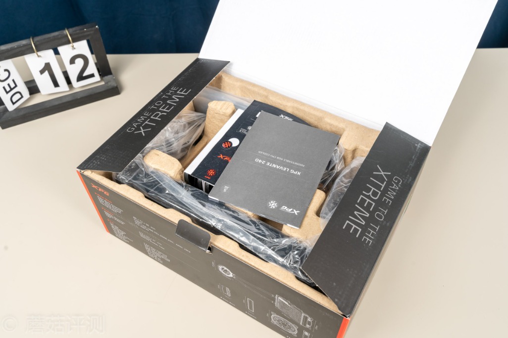 最好的240水冷评测,240分体水冷和240一体水冷对比