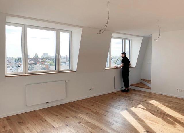 德国夫妇的二人世界：从无到有，全屋简约精致，治愈许多人