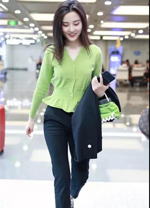 牛油果绿已过时,牛油果绿和浅苔绿