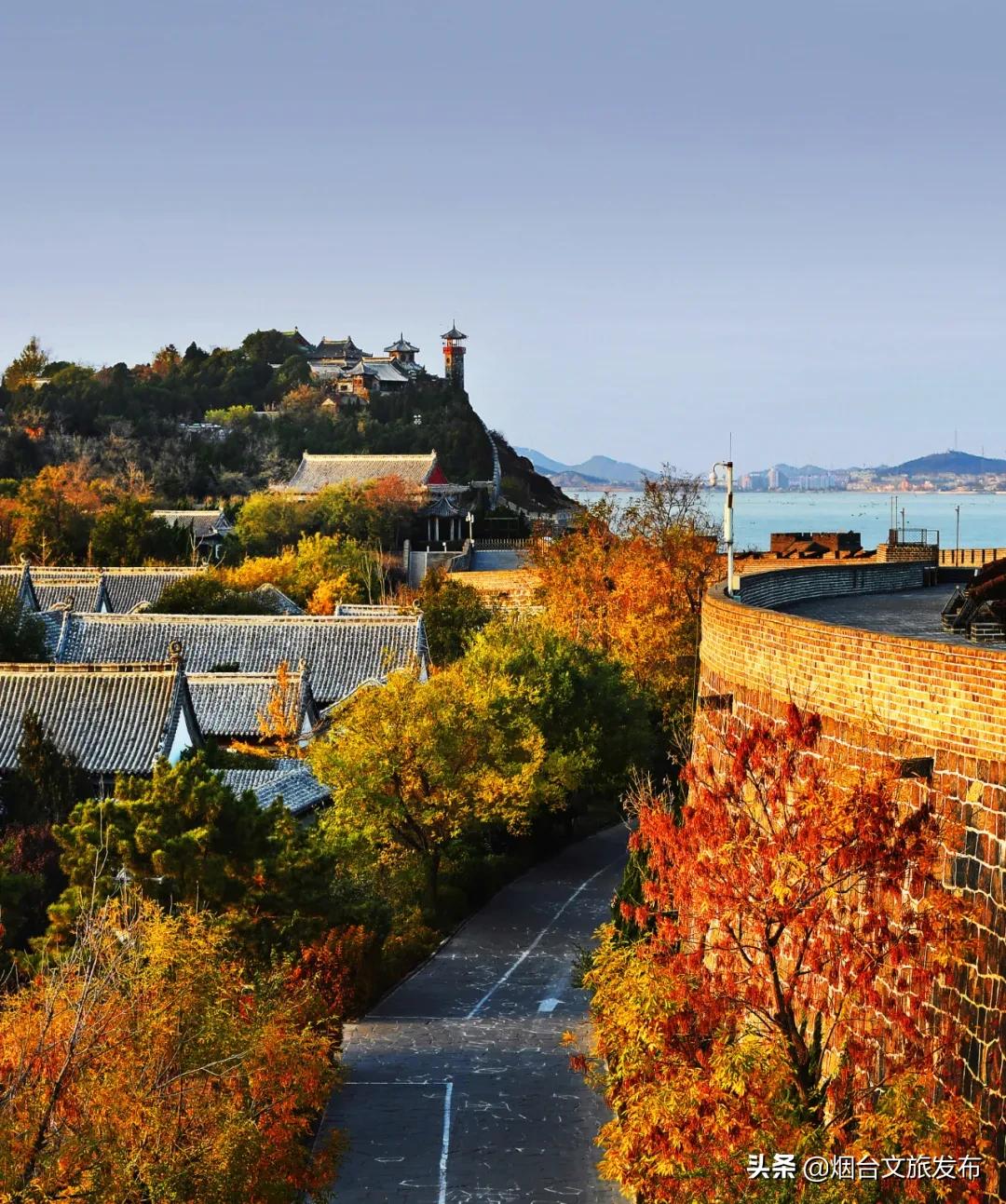 大自然打翻了调色板的唯美句子,烟台自然景点