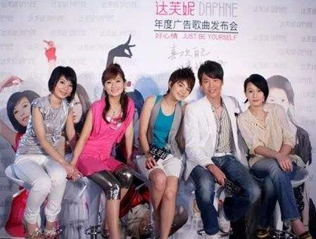 多地奢侈品店排行榜,奢侈品专柜大排长龙