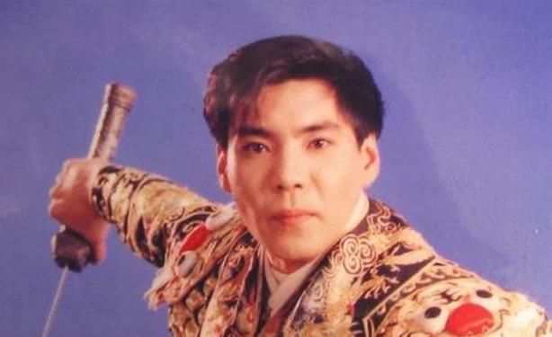 歌手高枫去世原因,歌手高枫年轻时候的照片