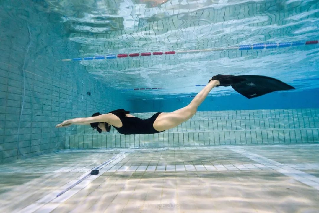 美人鱼水下课程,美人鱼海洋课程