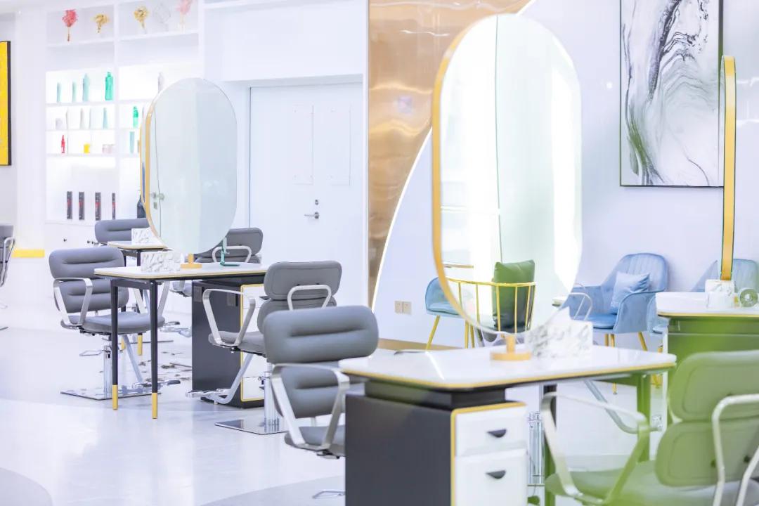 郑州这家高端salon,号称颜值改造机,专治各种“疑难杂症”