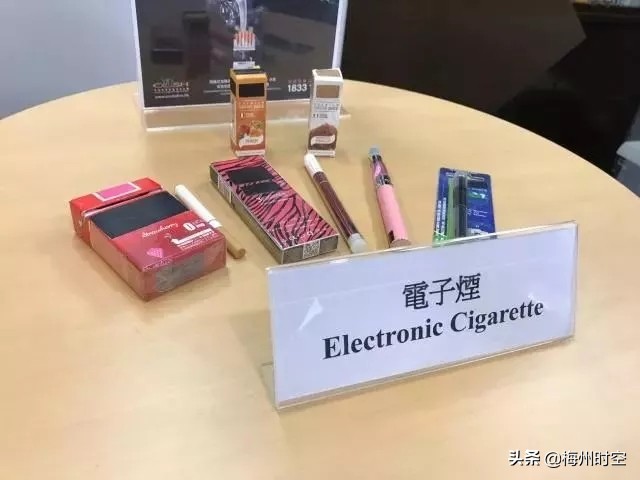 广东人办理港澳通行证要回当地办,广东人出国要办什么手续去哪办