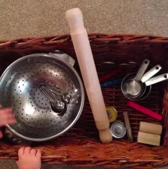 孩子有安全感的抱娃方法,抱孩子每个妈妈都知道的动作