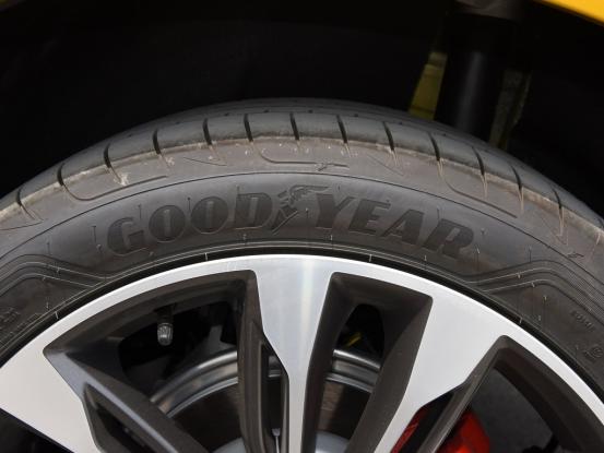 吉利全新远景轿车2020款的功能,吉利全新远景咋样值不值得入手