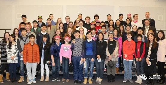 孩子上国际高中还是普通高中好,国际高中和普通高中的区别英语