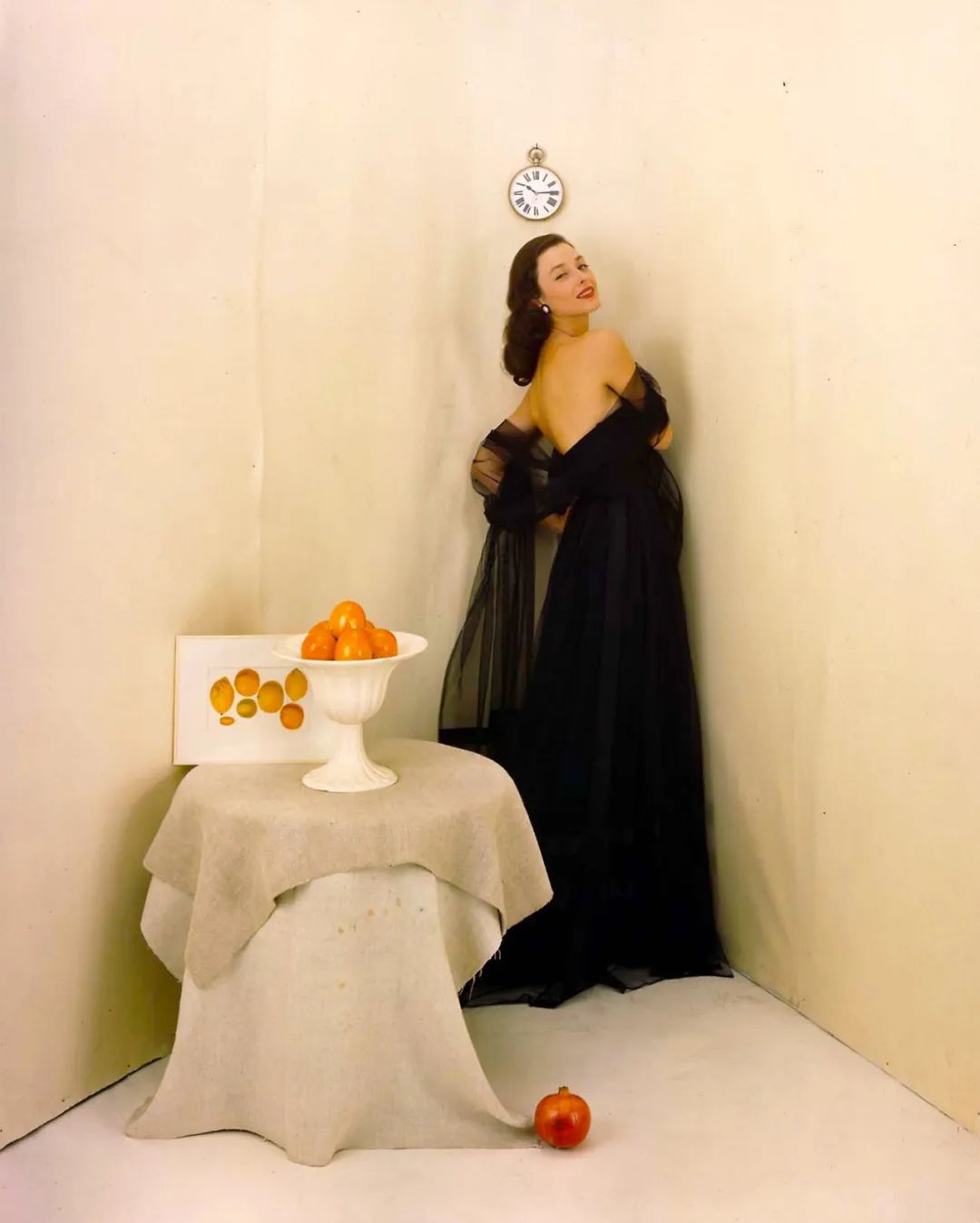 会修飞机的绝代超模，自己开公司，为何最终在小餐馆度过余生？