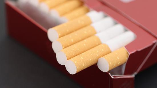 *私走**9800条香烟！蔡英文连自己的特勤人员都管不住？台湾当局的猛料可能还不只这些