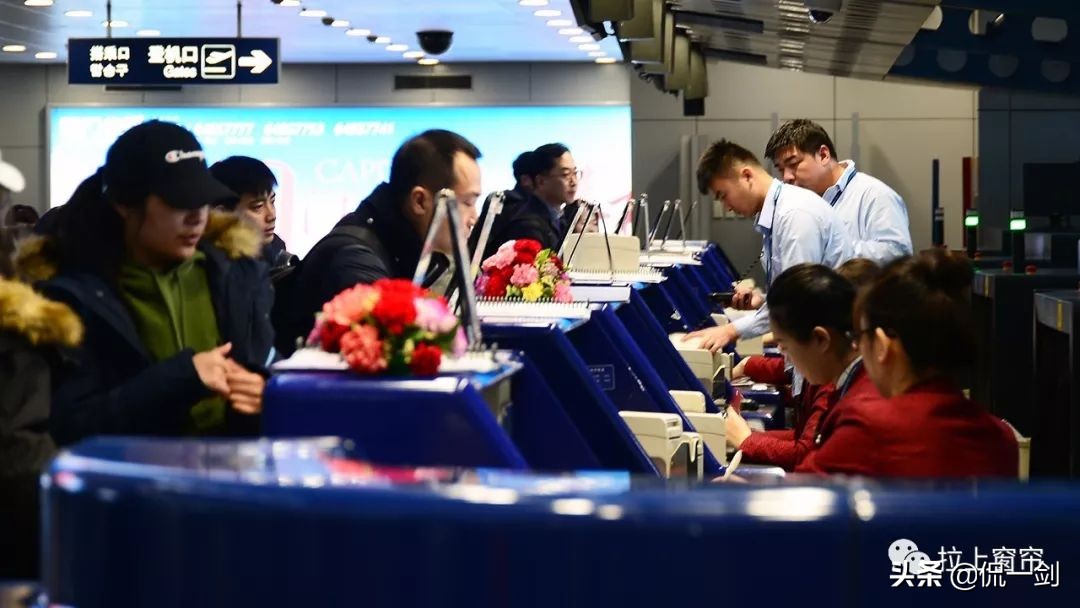 廉价的航空服务,廉价航空头等舱有餐食吗