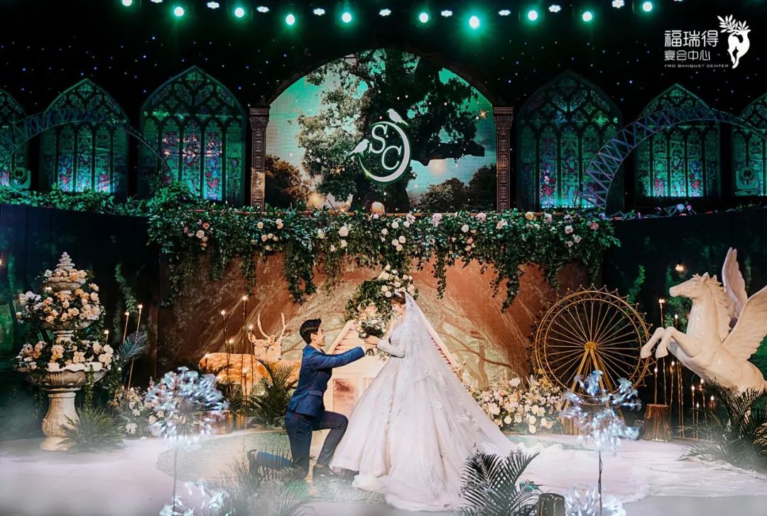 拍婚纱照的技巧美图,如何才能拍出好看的婚纱照