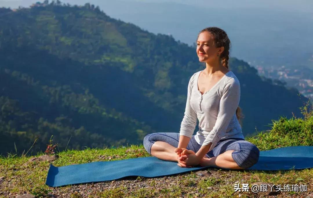 月经量少经期瑜伽体式,经期瑜伽排毒36体式