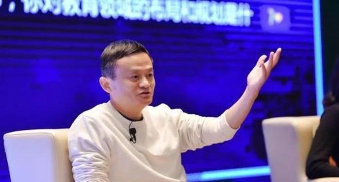 中国最有钱的人马云排第三,中国三马马云马化腾