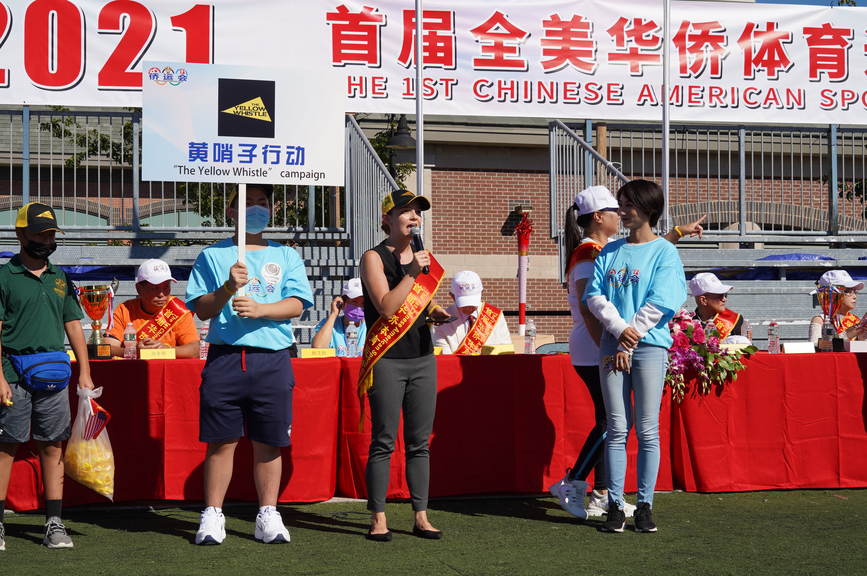 庆国庆70周年主题活动,庆国庆文艺汇演中国红