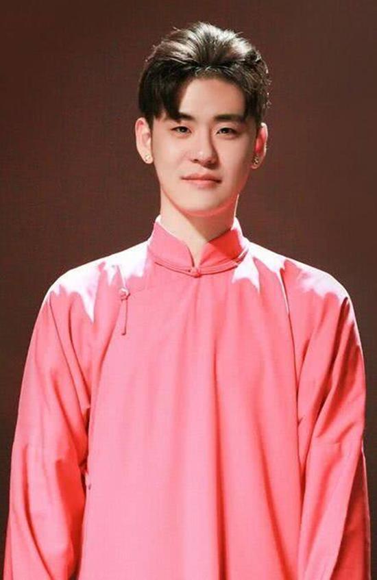 谨言慎行与言行的关系,德云社的规矩和教养藏在细节