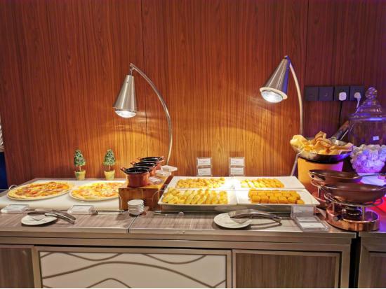 三亚带娃自由行攻略酒店,带娃去三亚旅游攻略住宿推荐