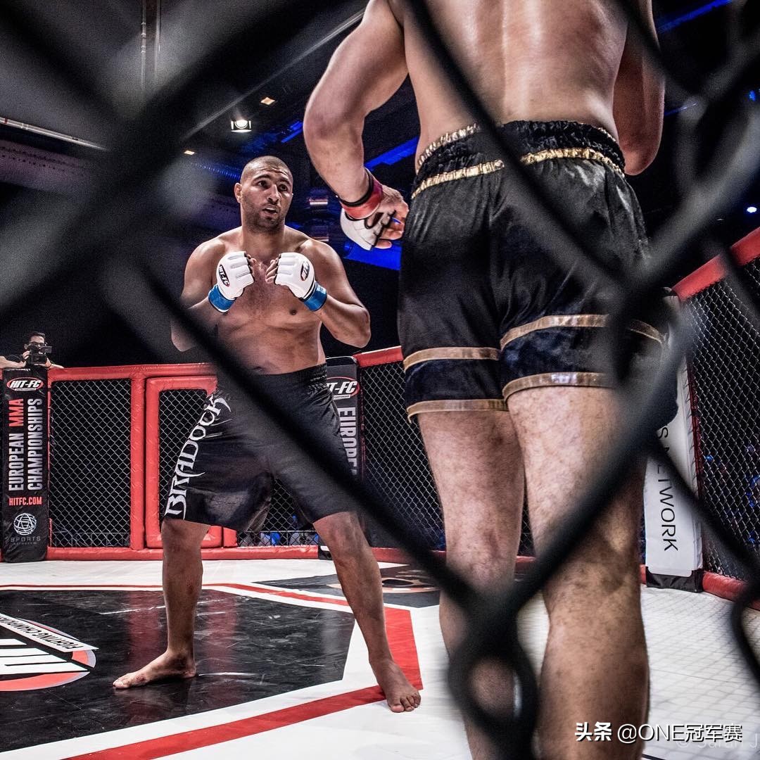 叫安德森·席尔瓦的男人，实力不会差