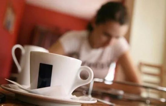 为什么有些人喝咖啡会拉稀,喝咖啡会拉肚子但是肚子不疼