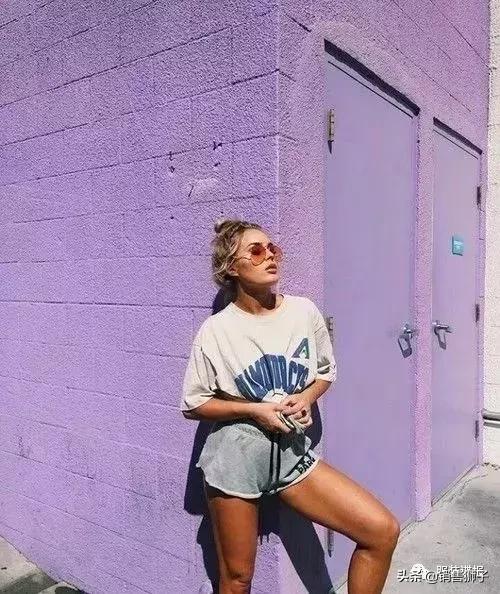 为什么这么多人喜欢t恤,为什么有人愿意花一万多买手机