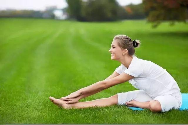 很年轻却有白头发怎么办,39岁毛发变白越来越多是什么原因