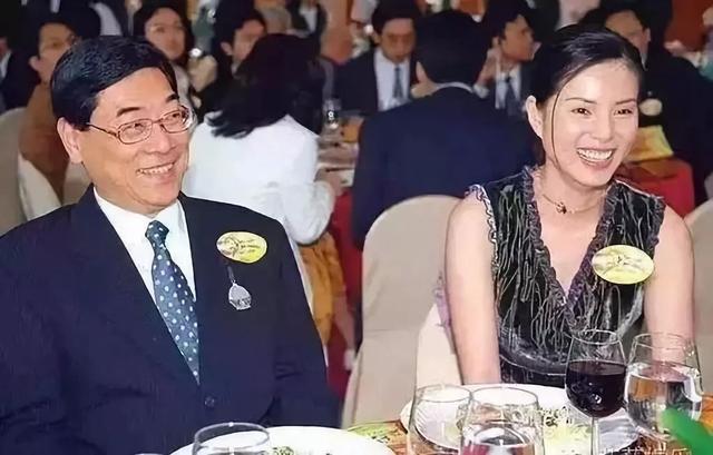 李若彤周润发最新消息,李若彤遇见周润发